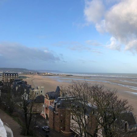 Face A La Mer Trouville-sur-Mer Luaran gambar